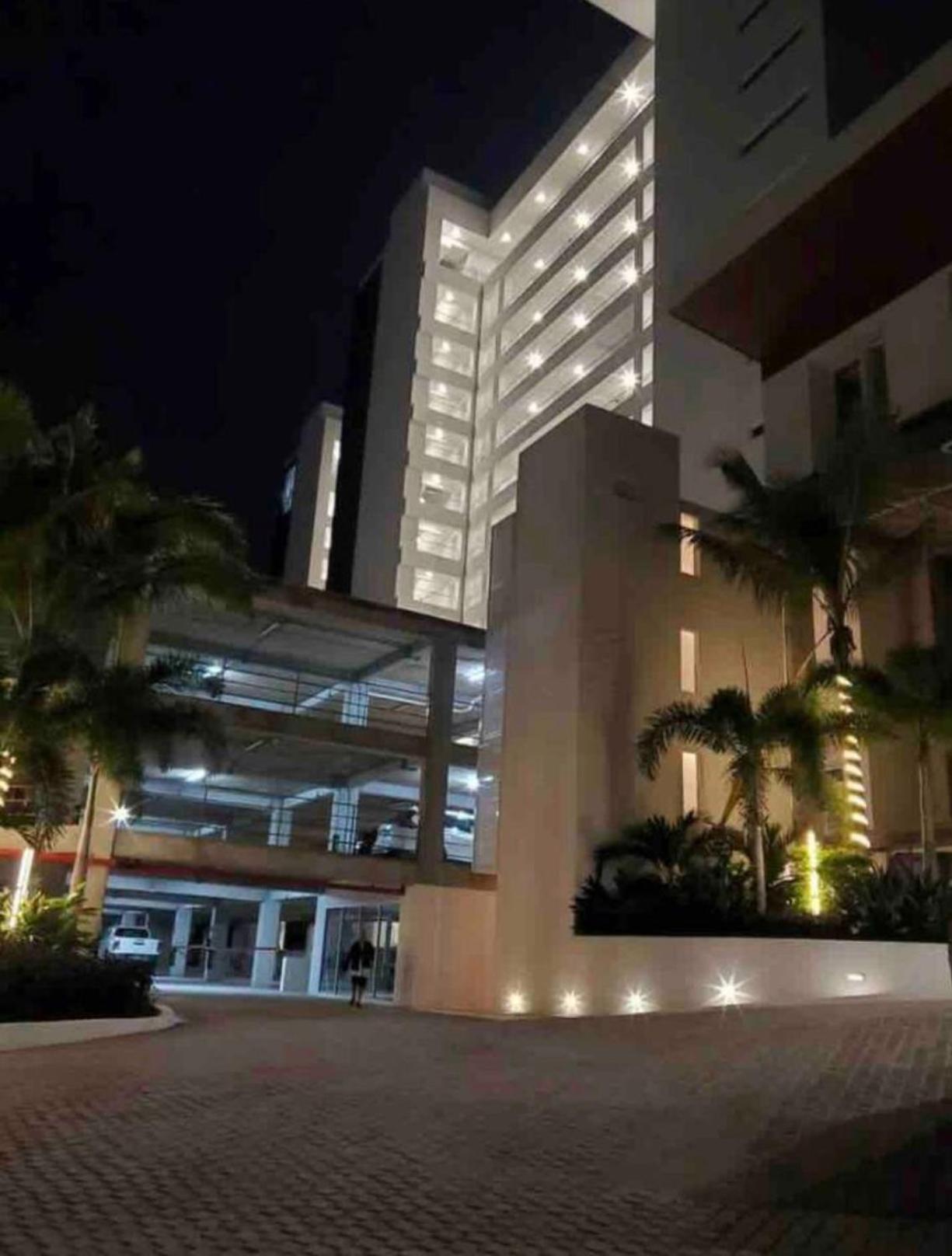 Luxury 12th-floor Condo, Ocean View, Near Malecon Apartment Puerto Vallarta